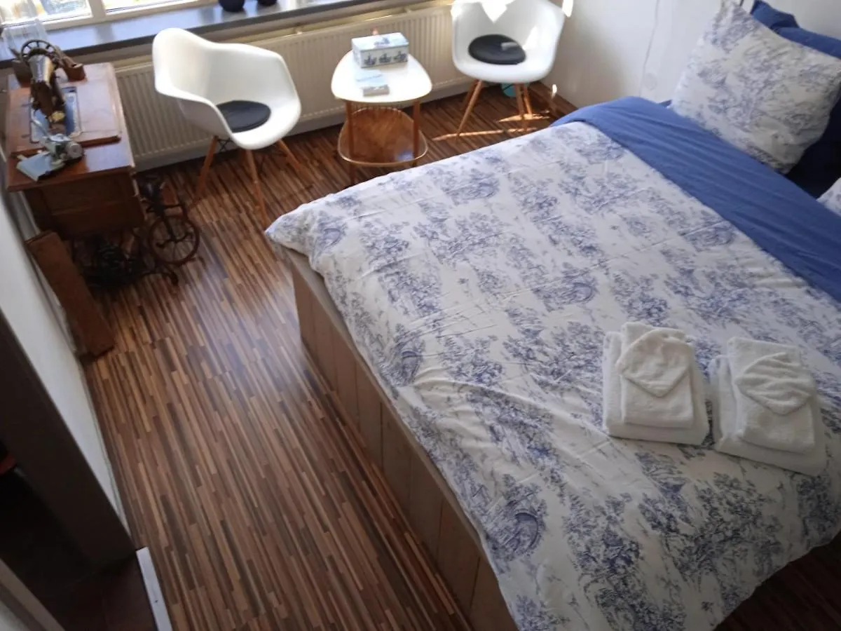 Bed And Breakfast Amsterdam West 2*,  Netherlands